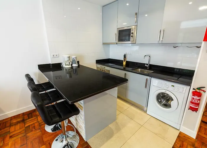 Sea Breeze I * Caniço